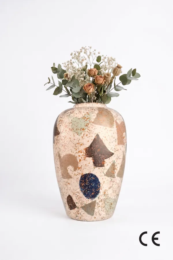 Courir Handmade Ceramic Patterned Vase